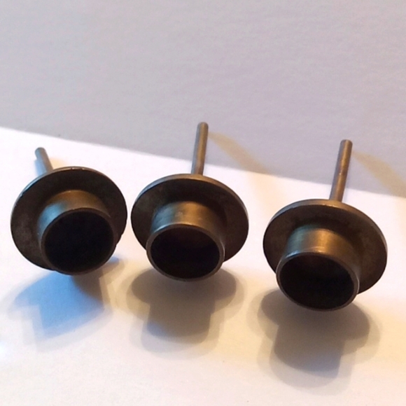 3 Brass Elephant interlocking candleholders - Picture 8 of 12